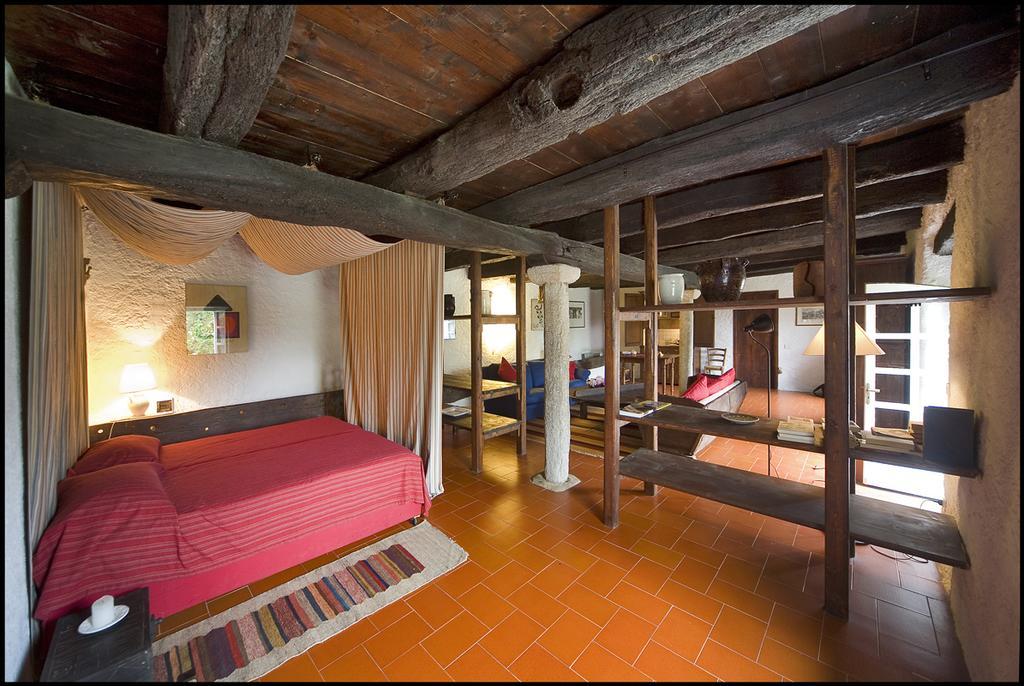 Agriturismo Famiglia Al Castello Di Bagnolo Bagnolo Piemonte الغرفة الصورة