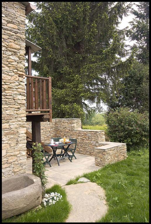 Agriturismo Famiglia Al Castello Di Bagnolo Bagnolo Piemonte الغرفة الصورة